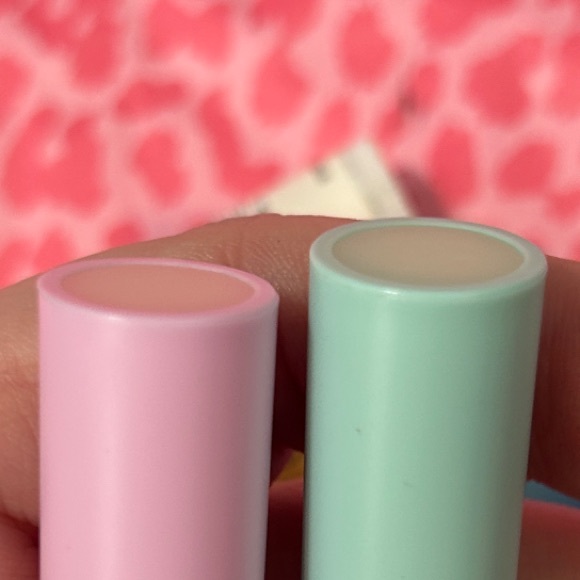 Burt's Bees & EOS Lip Balm Collection - Assorted Colors - Picture 6 of 6